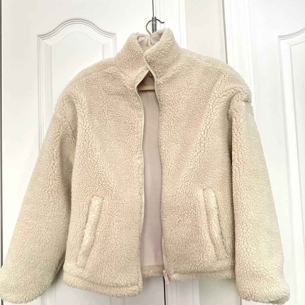 ALO Yoga Cream Teddy Jacket